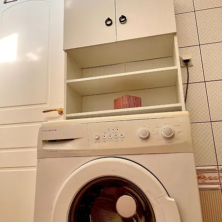 Viverefelix - Modus Operandi Apartment Kavala